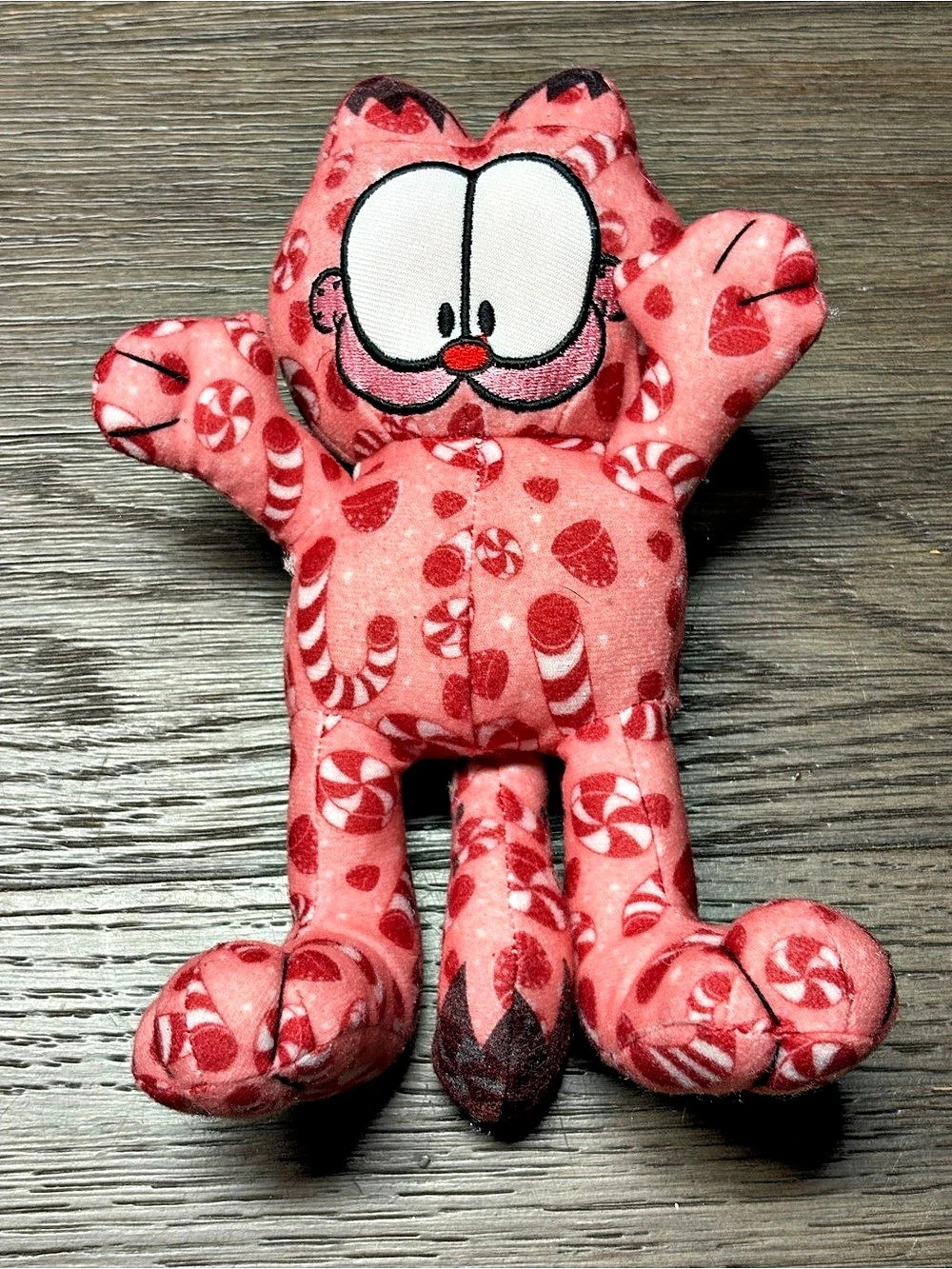 Garfield & Odie Pink Candy Print Plush Cat 9” PAWS Stuffed Animal